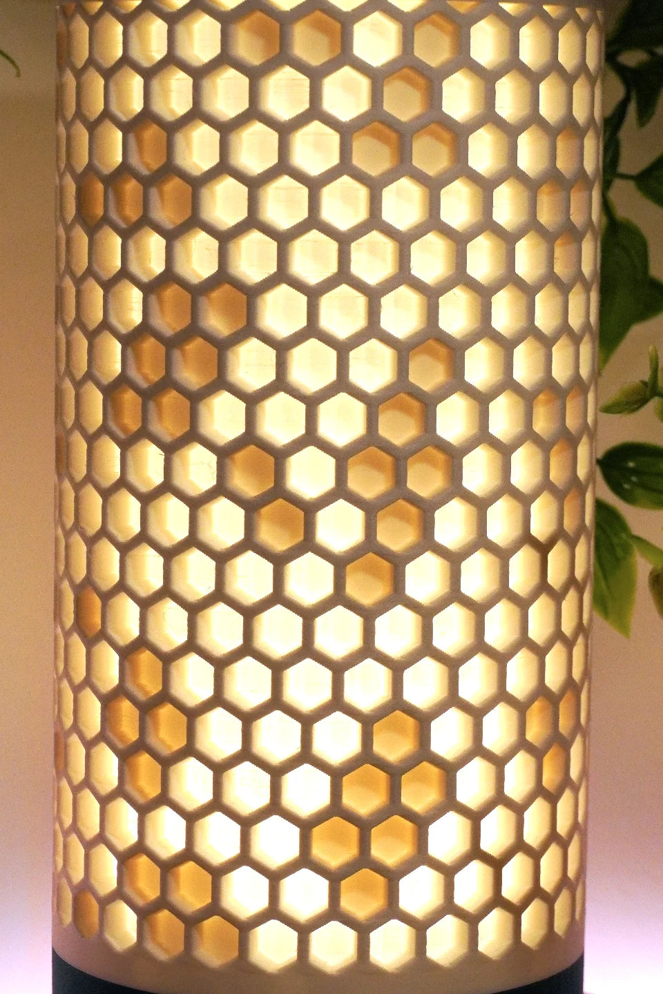 Honeycomb Smart Table Lamp - App Controlled (16M Colours)