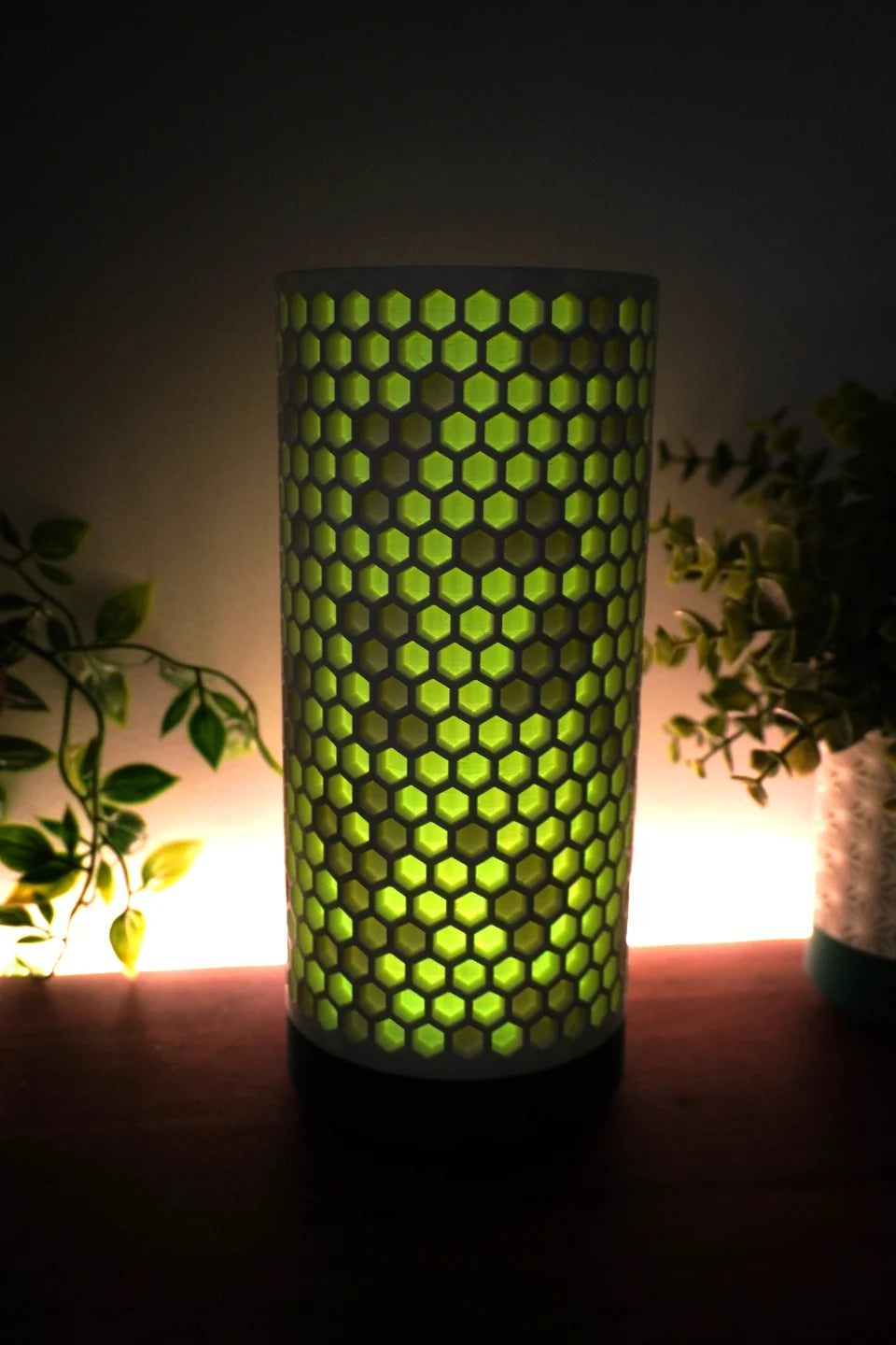 Honeycomb Smart Table Lamp - App Controlled (16M Colours)