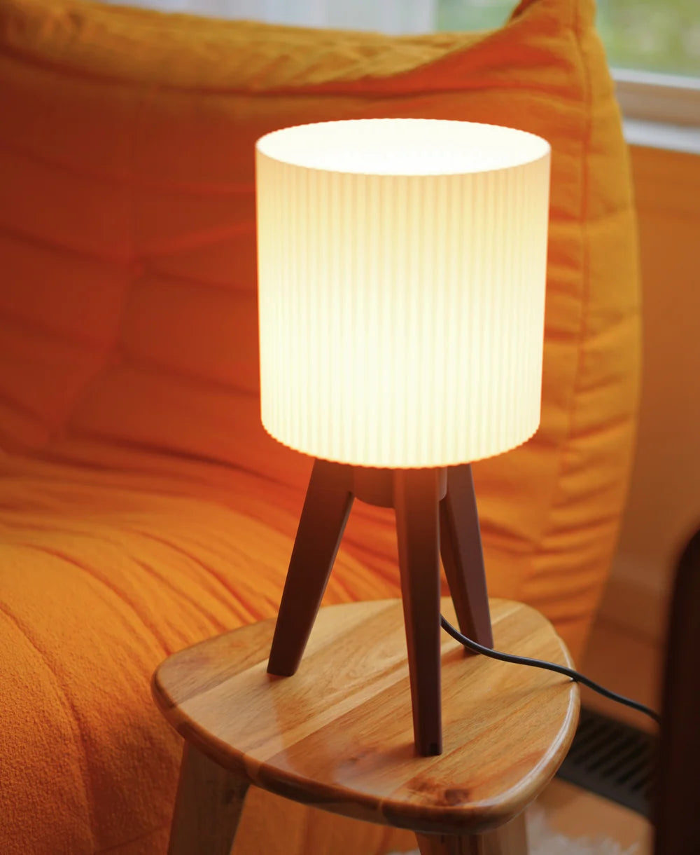 Elowen Table Lamp, Sculptural Shade, App-Controlled (16M Colours)